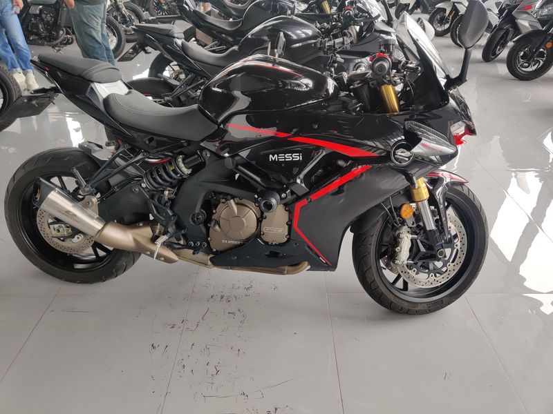 二手QJMOTOR赛600