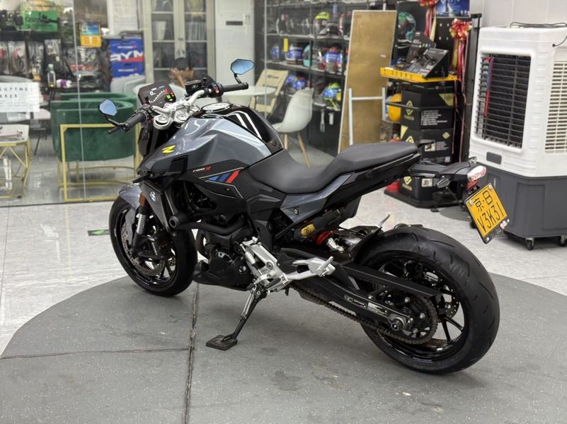 二手宝马F 900 R