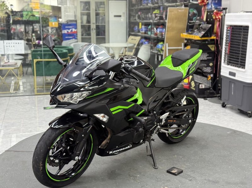 二手川崎Ninja 400