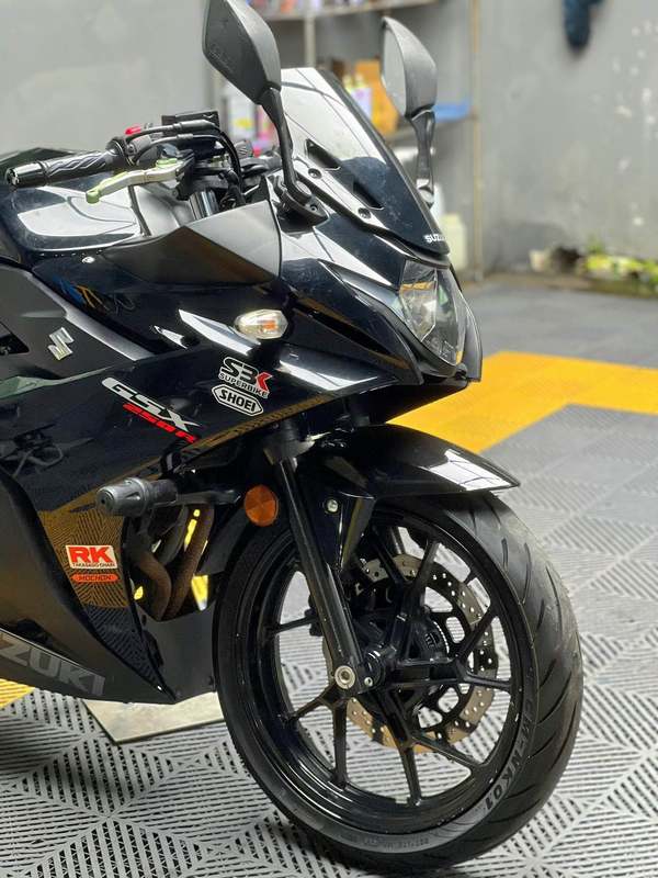 二手豪爵铃木GSX250R