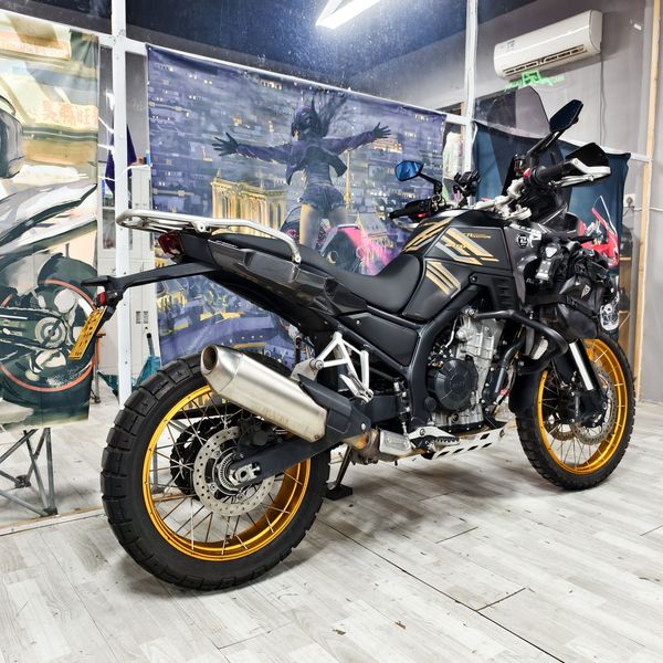 二手凯越800X