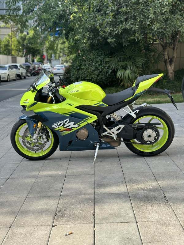 二手张雪机车500RR