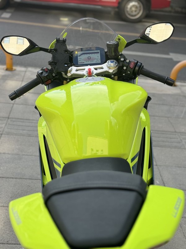 二手张雪机车500RR