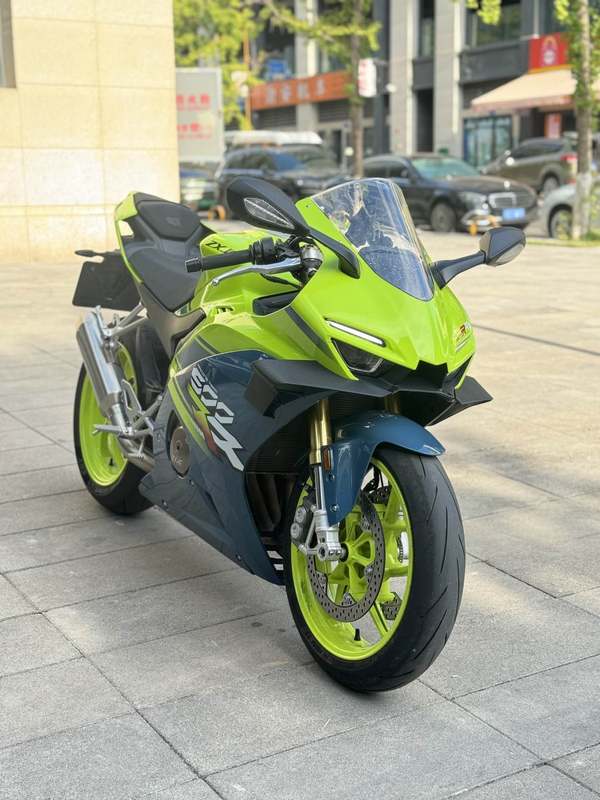 二手张雪机车500RR
