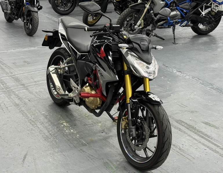 二手五羊本田CB190R 暴锋眼