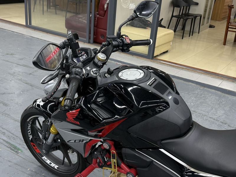 二手五羊本田CB190R 暴锋眼