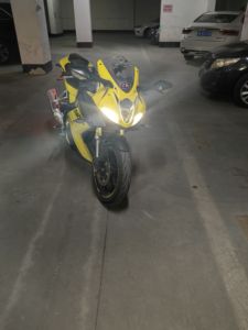 二手贝纳利龙卷风 Tornado 302R