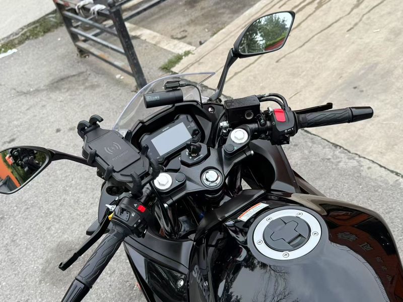 二手豪爵铃木GSX250R