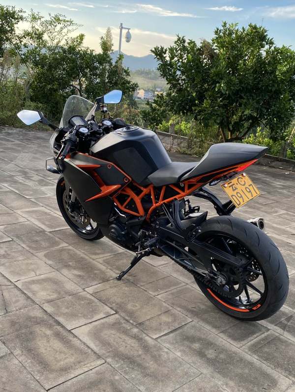 二手KTMR2RRC 390 