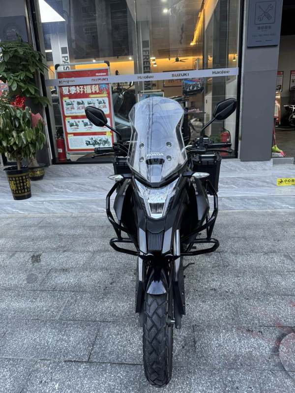 二手五羊本田猛鸷 CB190X