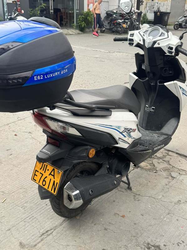 二手新大洲本田裂行 RX125Fi