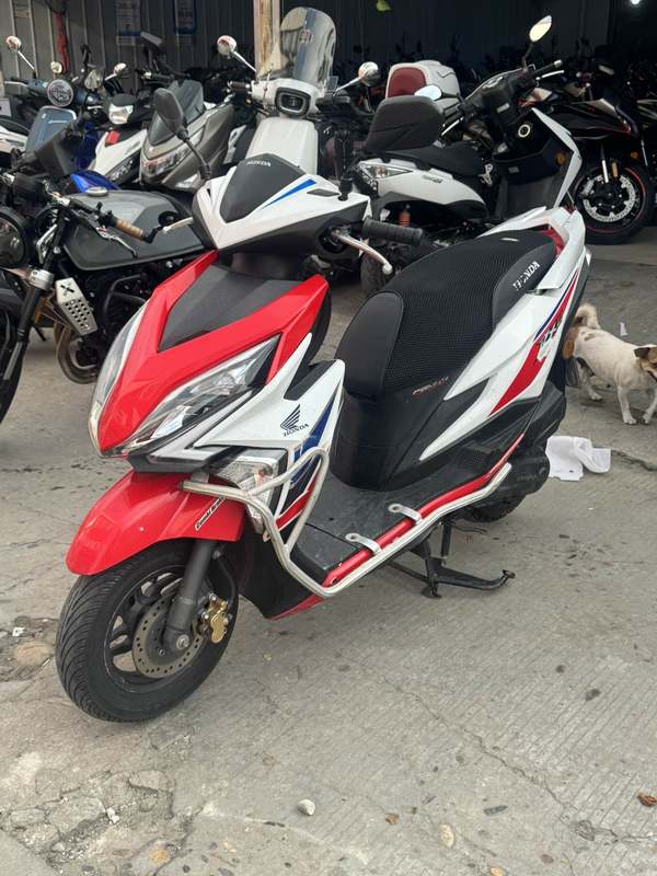 二手新大洲本田裂行 RX125Fi