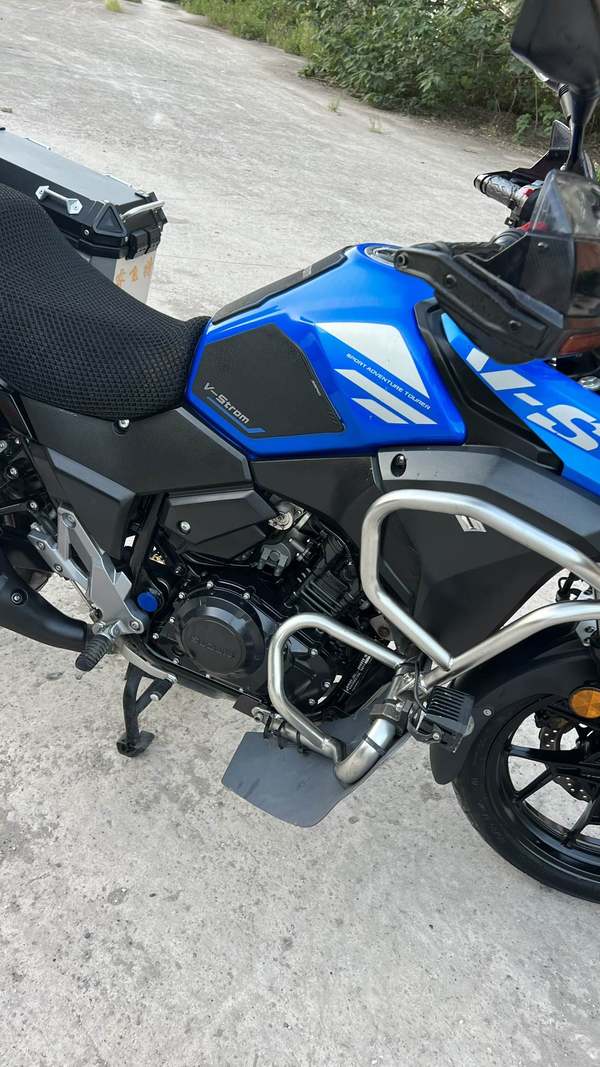 二手豪爵铃木DL250