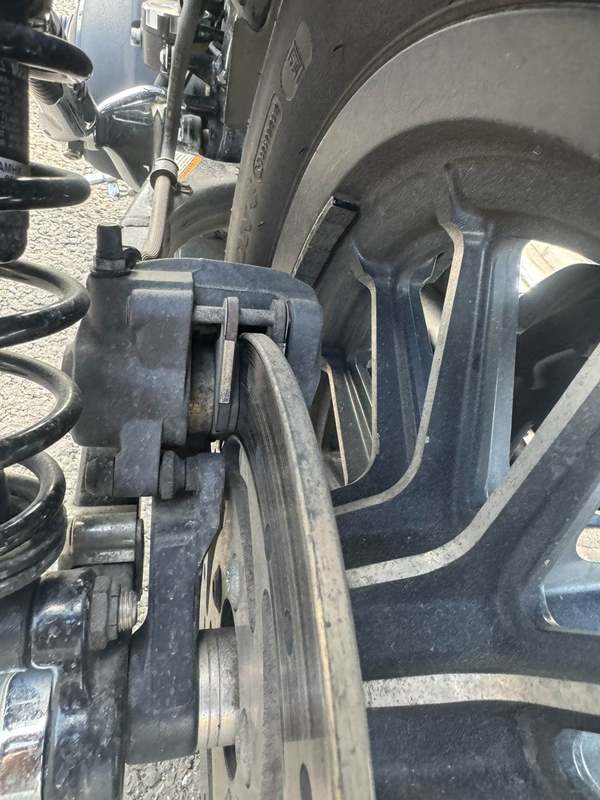 二手哈雷戴维森Iron883 硬汉