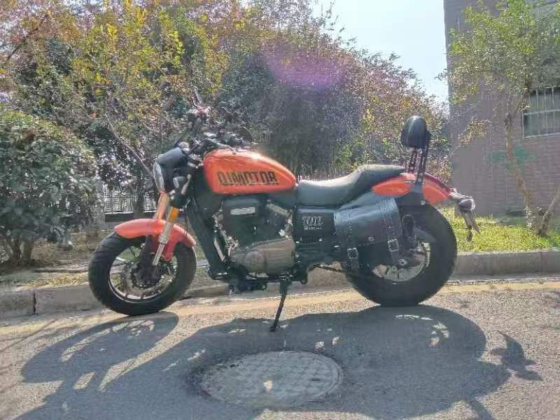 二手QJMOTOR闪300