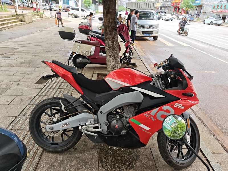 二手宗申阿普利亚GPR150R