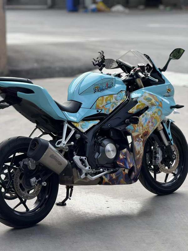 二手贝纳利龙卷风 Tornado 302R