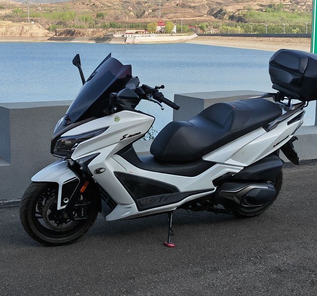 二手光阳赛艇 S400
