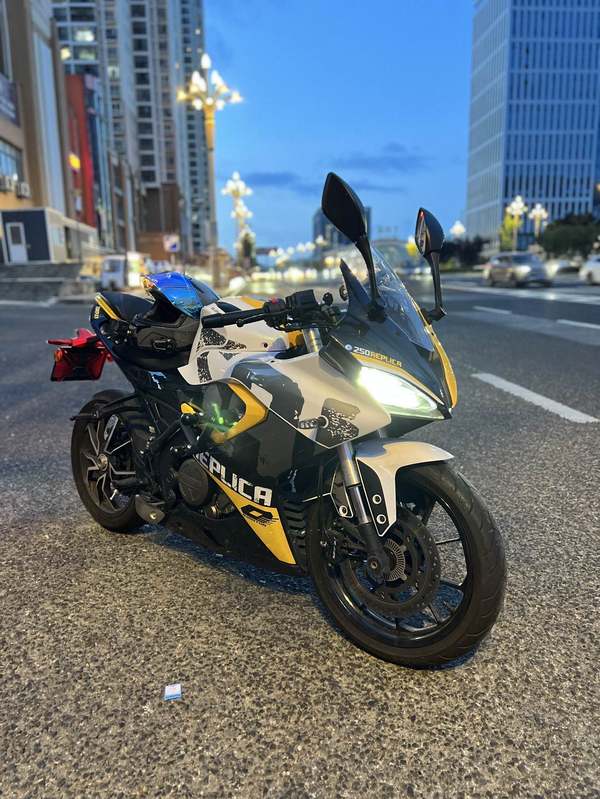 二手QJMOTOR赛250
