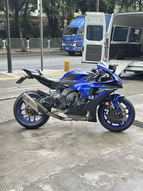 二手雅马哈YZF-R1