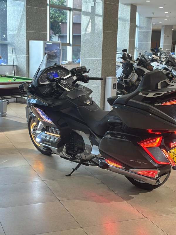 二手本田Gold Wing GL1800
