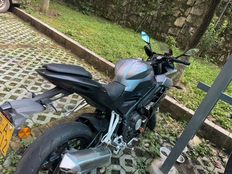 二手贝纳利龙卷风 Tornado 302R