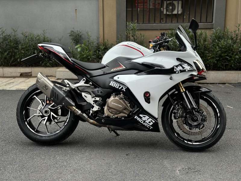 二手QJMOTOR赛450
