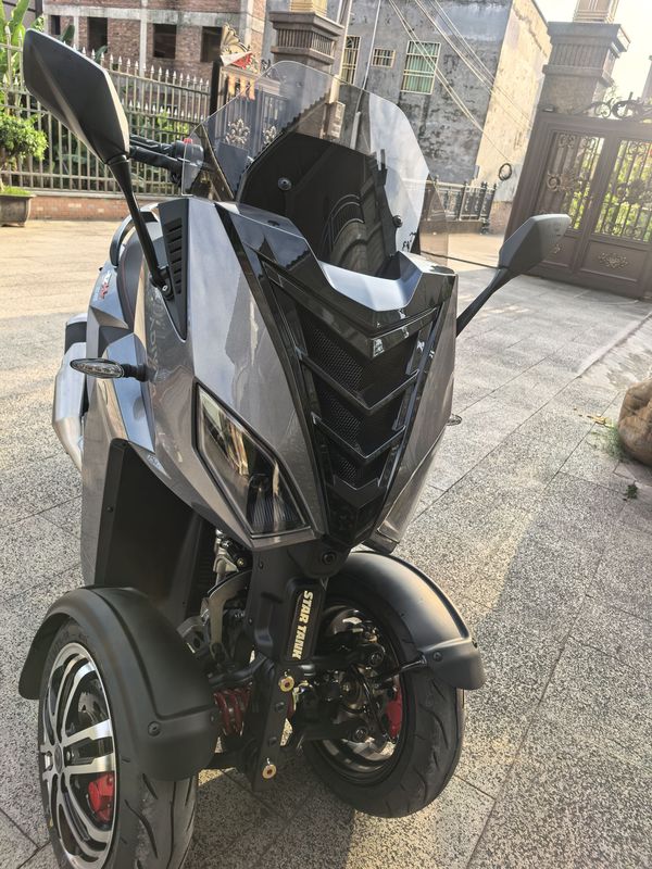 二手ADIVAAD7 150