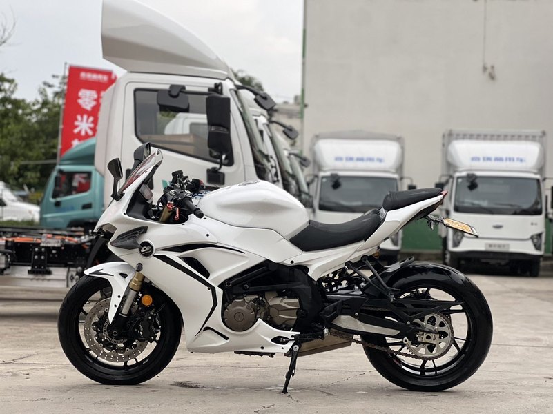 二手QJMOTOR赛600