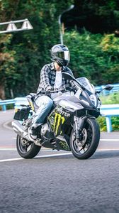 二手贝纳利龙卷风 Tornado 302R