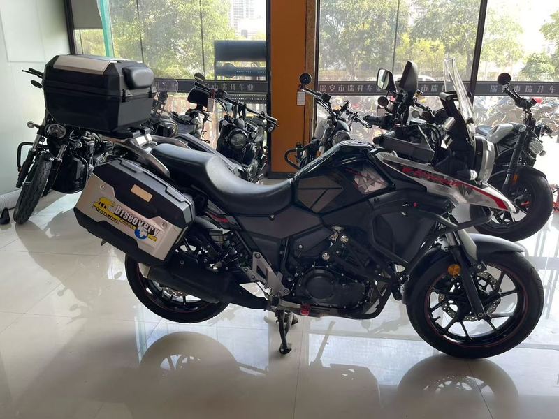 二手豪爵铃木DL250