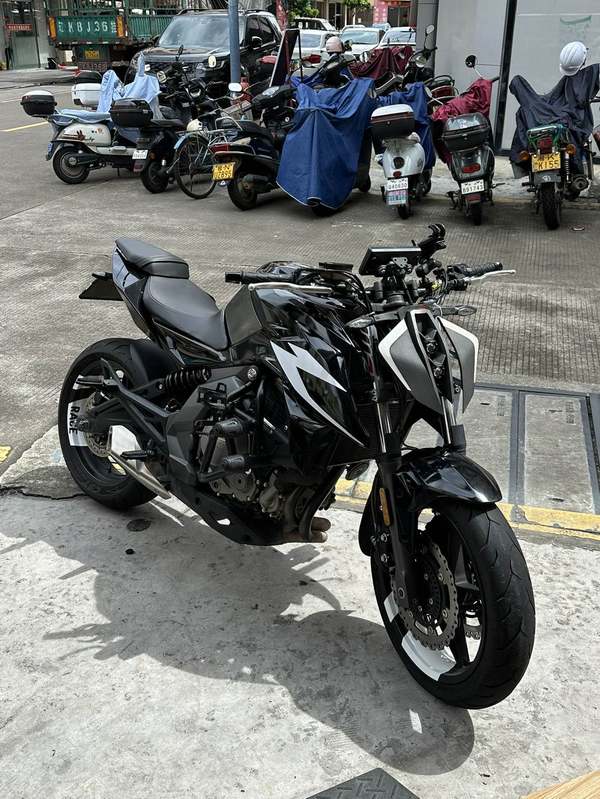 二手春风650NK