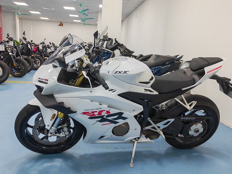 二手张雪机车500RR