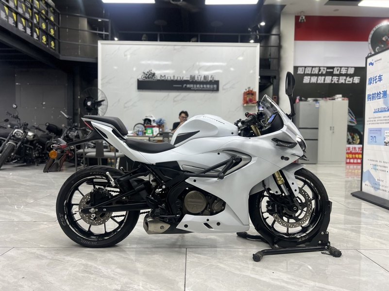 二手QJMOTOR赛250