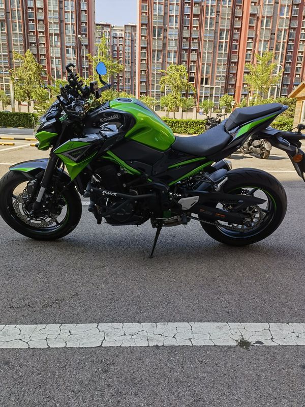 二手川崎Z900