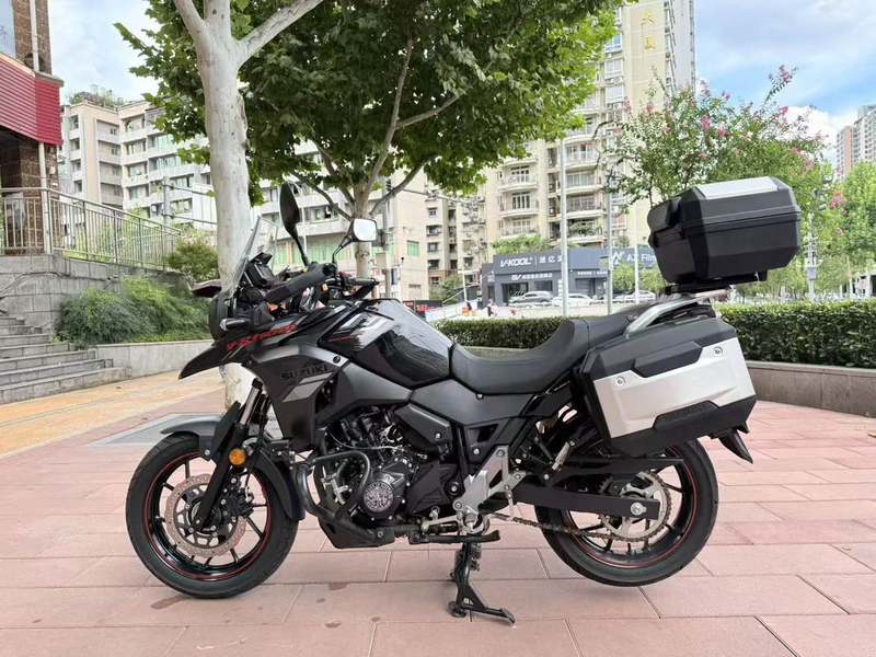 二手豪爵铃木DL250