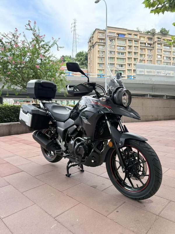 二手豪爵铃木DL250