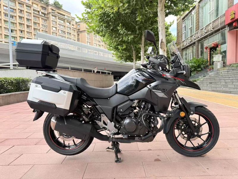 二手豪爵铃木DL250