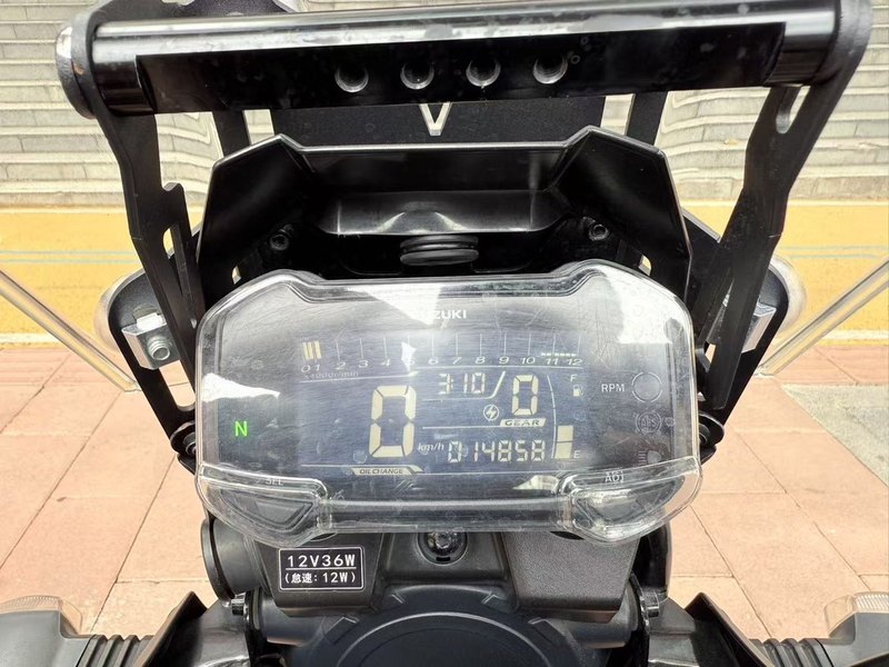 二手豪爵铃木DL250