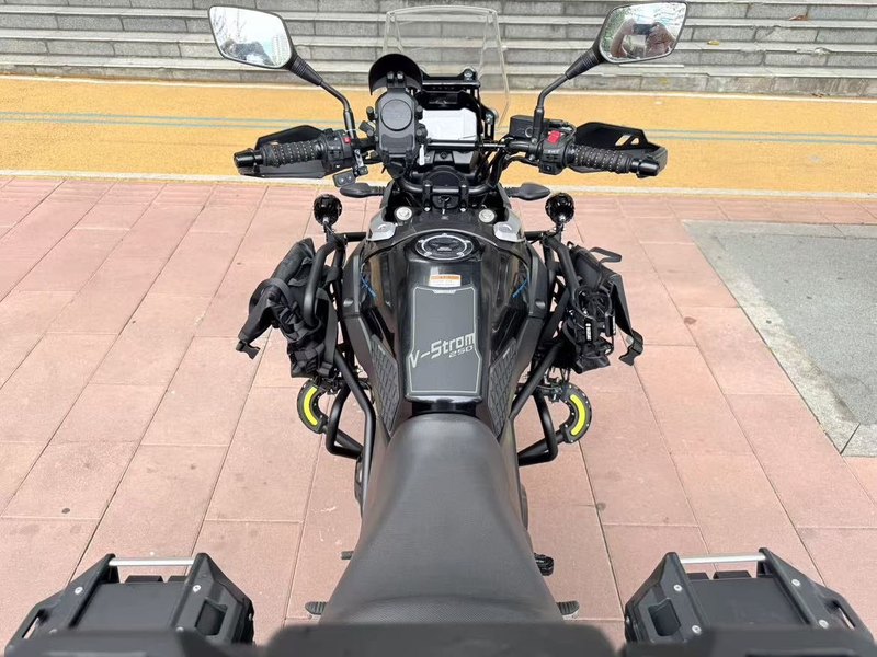 二手豪爵铃木DL250