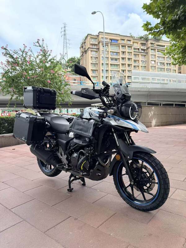 二手豪爵铃木DL250
