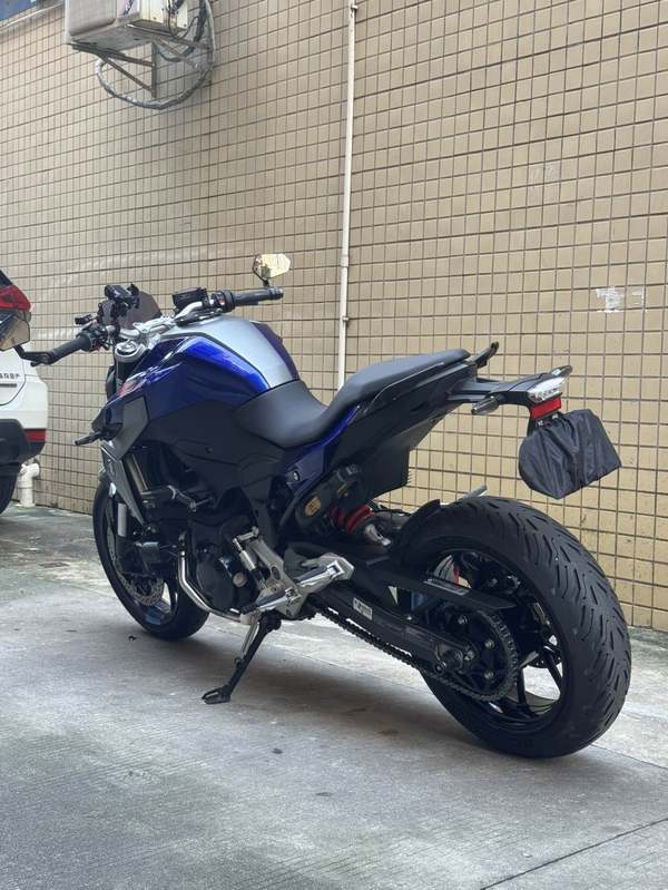 二手宝马F 900 R