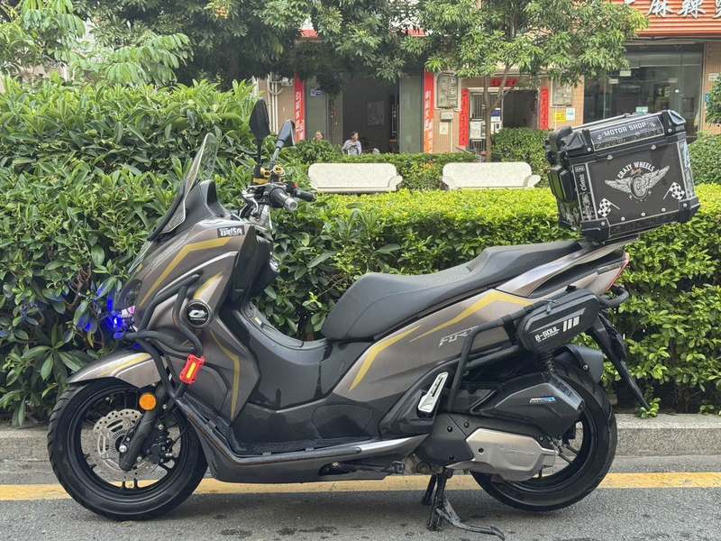 二手QJMOTOR鸿150