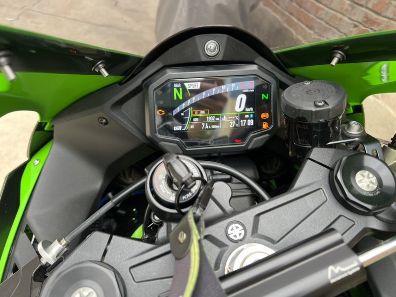 二手川崎Ninja ZX-10R