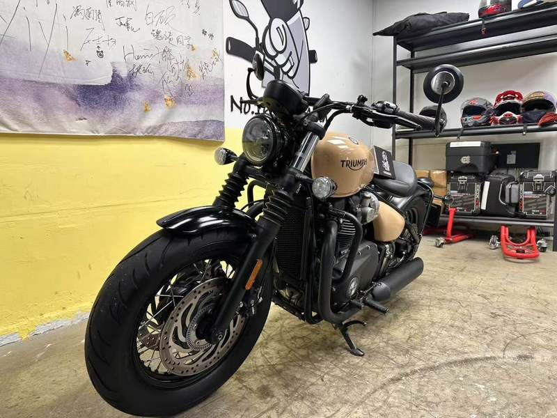 二手凯旋Bonneville Bobber