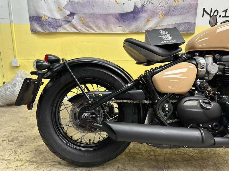 二手凯旋Bonneville Bobber