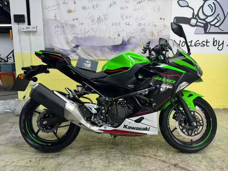 二手川崎Ninja 400