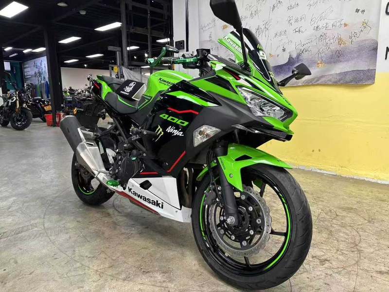 二手川崎Ninja 400