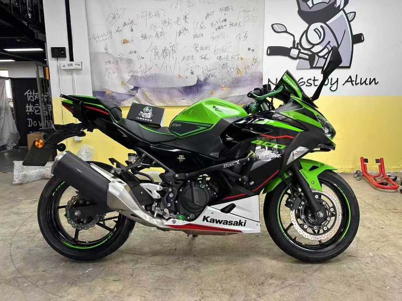 二手川崎Ninja 400
