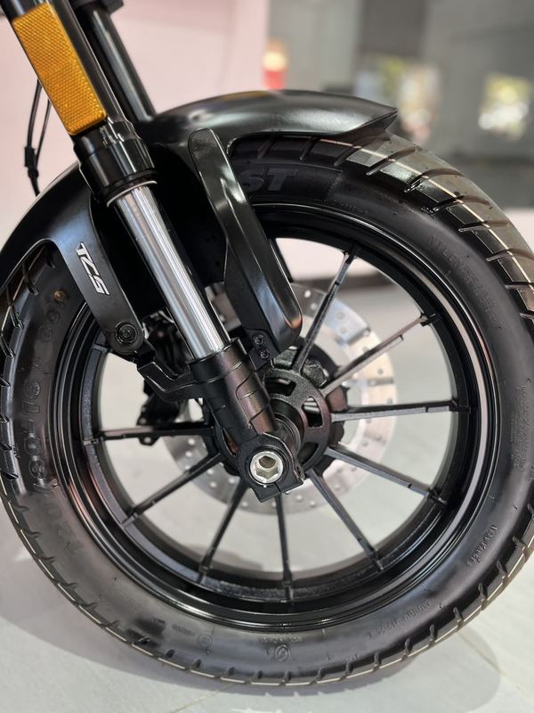 二手QJMOTOR闪300